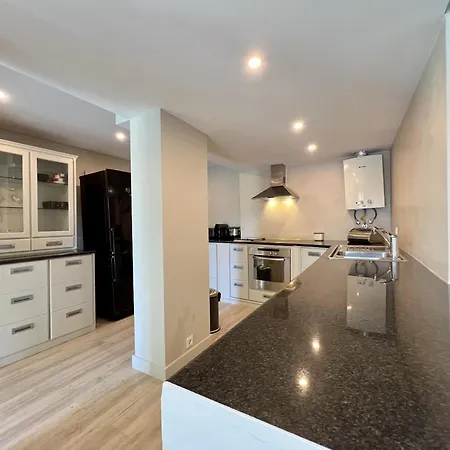 Premium With Pool By Homing Βίλα