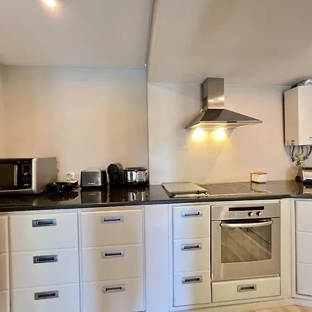 Premium With Pool By Homing Villa *