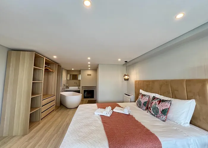 Willa Premium With Pool By Homing Vilamoura