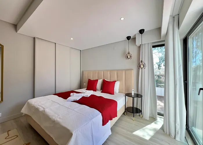 Premium With Pool By Homing Willa *