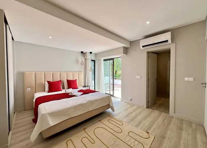 Premium With Pool By Homing Willa