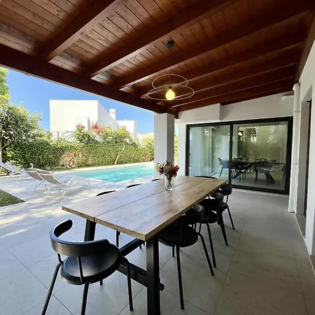 Premium With Pool By Homing 别墅